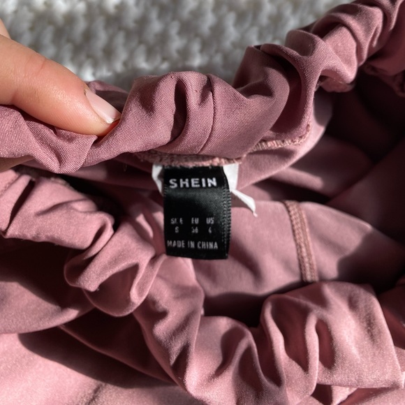 Shein athletic shorts - Picture 3 of 4